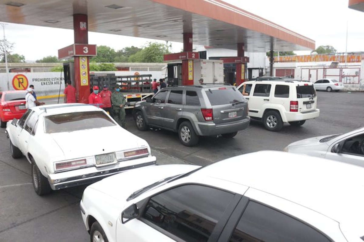 Maduro cerró 1.231 E/S subsidiadas del país: Observatorio Popular de la Gasolina
