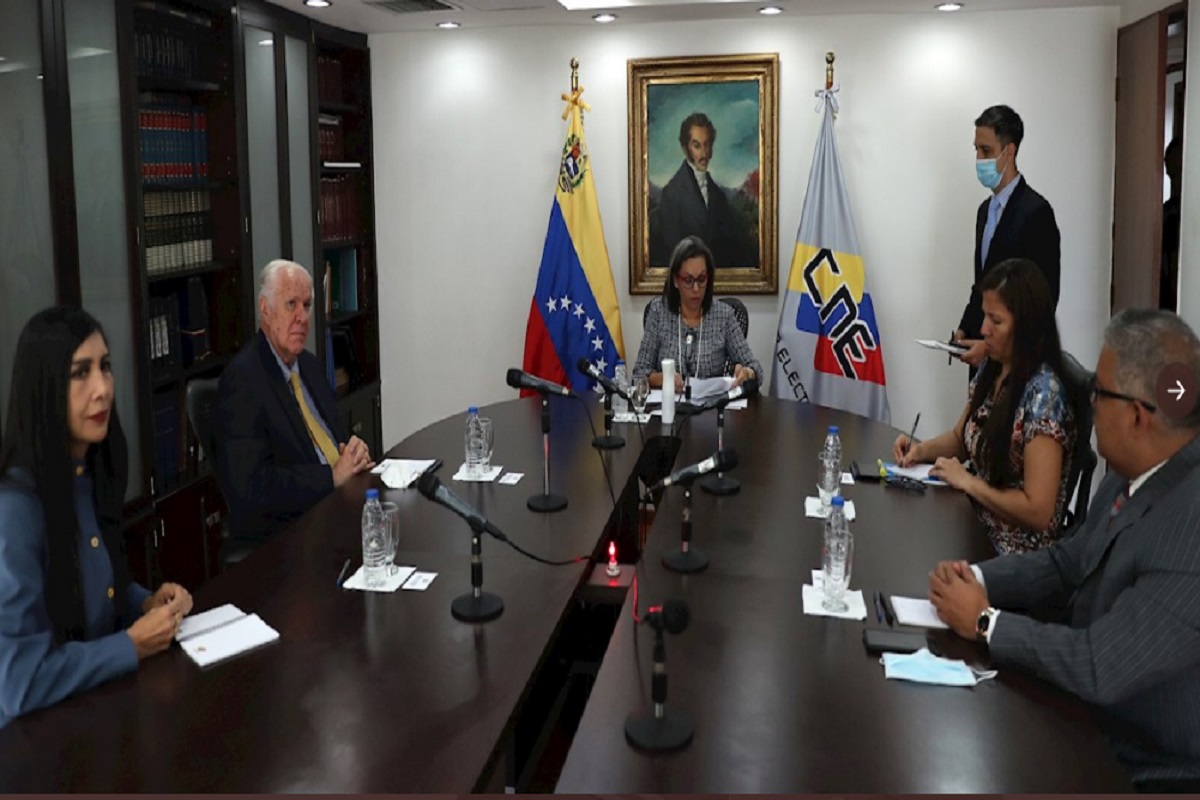 Instalada nueva Junta Directiva del CNE escogida por el TSJ/ANC