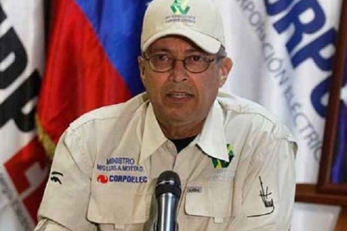 Luis Motta Domínguez regresa al Ejecutivo como viceministro