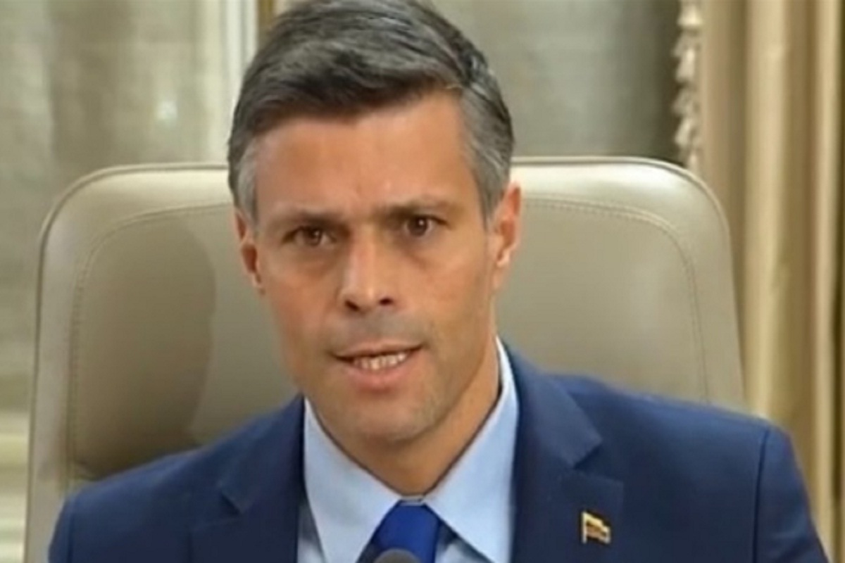 Vacuna que llega a Venezuela la “trafica la dictadura” en $400, denuncia Leopoldo López