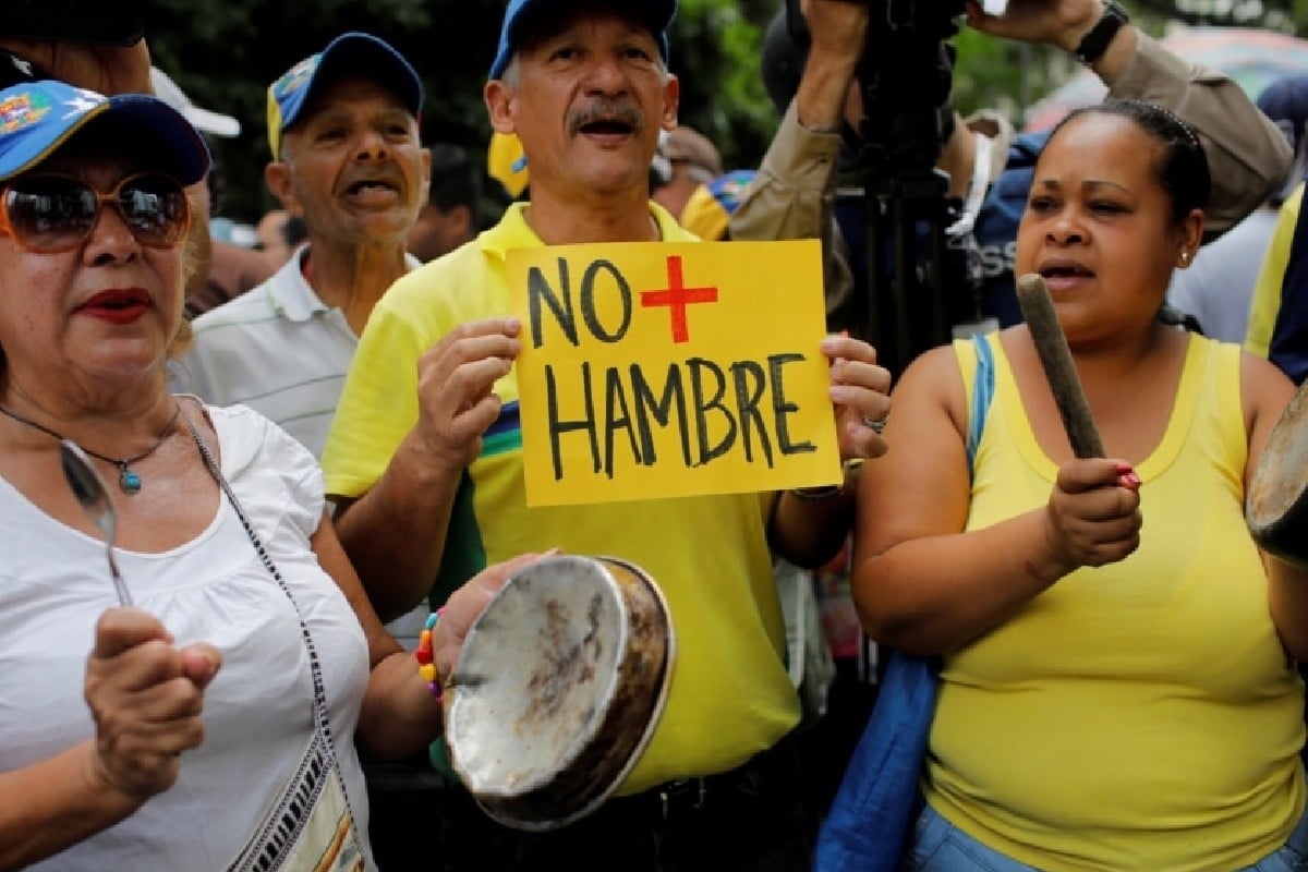 Jubilados y pensionados tomaron las calles en reclamo de aguinaldos y cestatickets