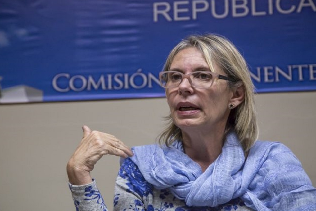 Olivia Lozano, a Borrell: La UE no puede ser testigo mudo de un nuevo fraude del régimen