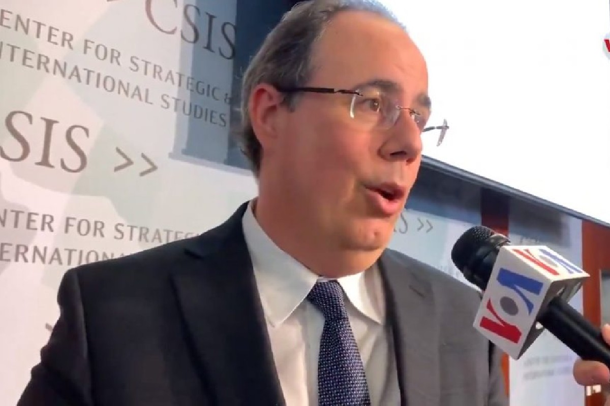 Monaldi: El petro-Estado murió, pero podríamos volver a producir 3 mil millones b/d en una década