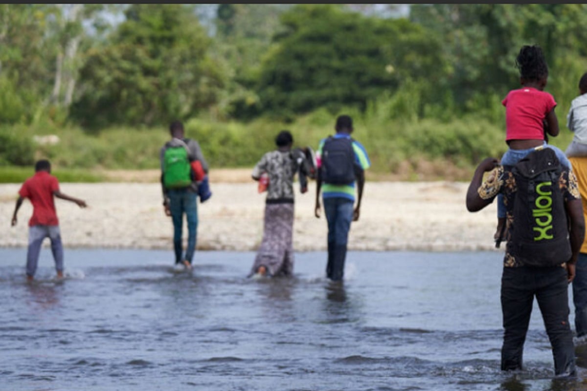 15 % de migrantes que cruzan el Tapón del Darién sufre violencia sexual, según Cruz Roja panameña