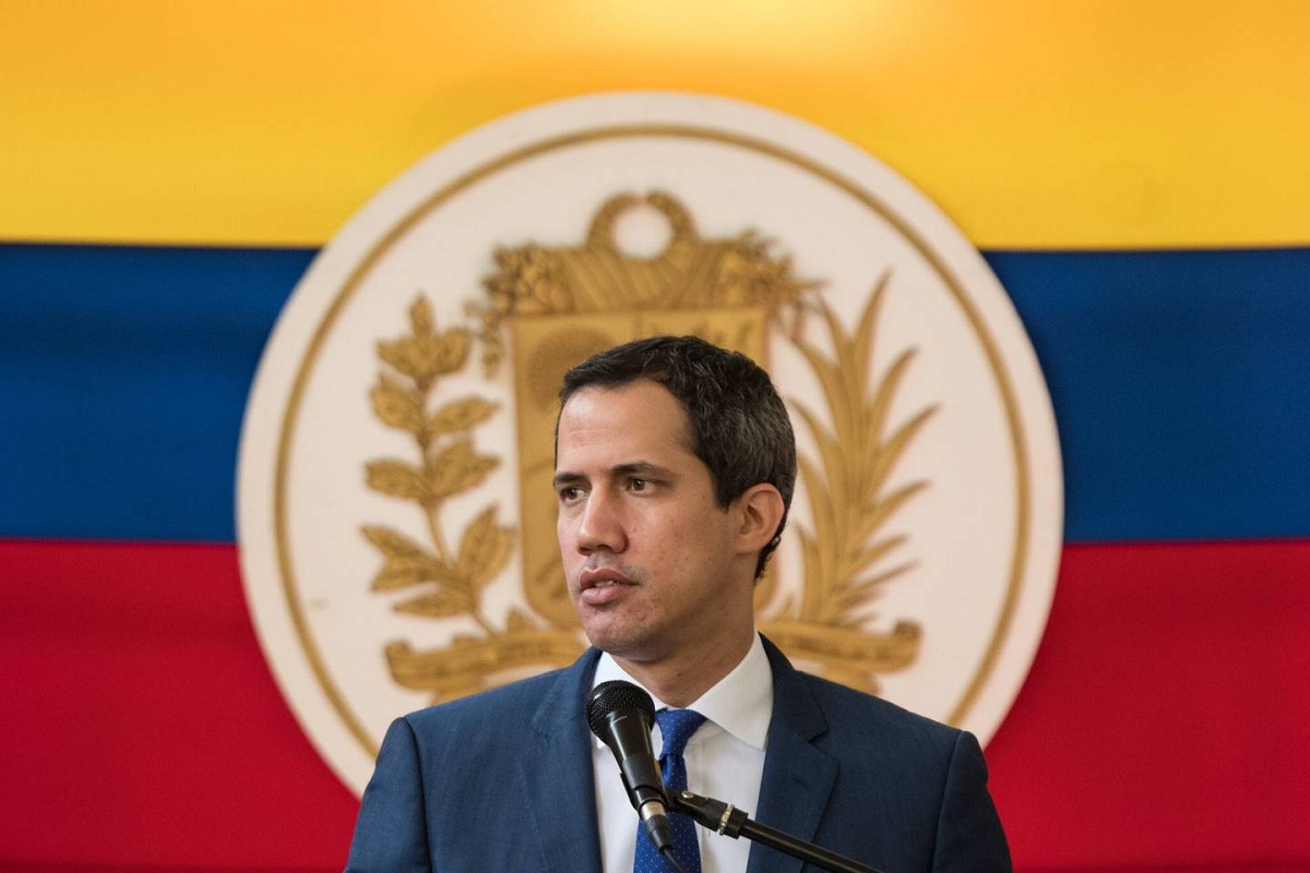 Guaidó advierte que suprimir el art. 233 sería «abrir las puertas» al reconocimiento de Nicolás Maduro