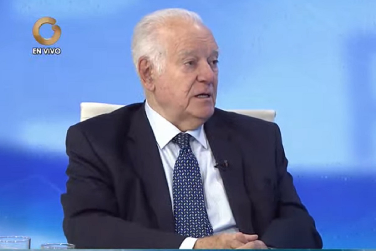 «Partidarios del Gobierno deben prepararse mentalmente para la alternabilidad», dice Eduardo Fernández