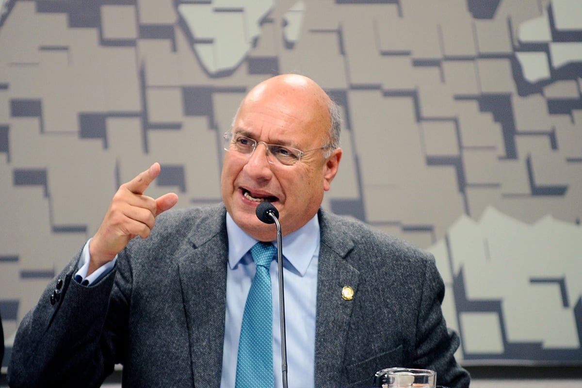 Williams Dávila fue trasladado a El Helicoide, según denuncia su hijo