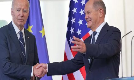 Biden en Berlín: La muerte de Sinwar es la puerta a la paz en Gaza
