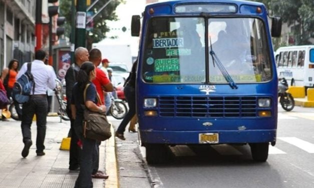 Oficializan el Gaceta Oficial aumento del pasaje urbano a 100 bolívares