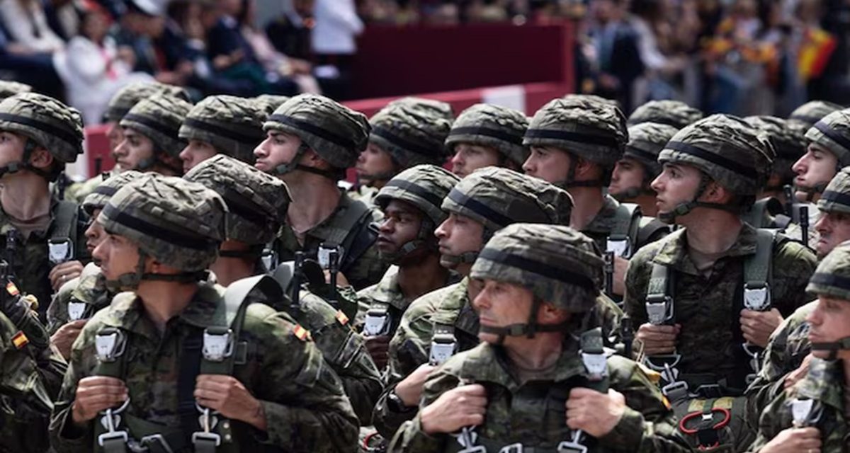 El 72 % de los jóvenes españoles cree que una guerra en Europa «está cerca»
