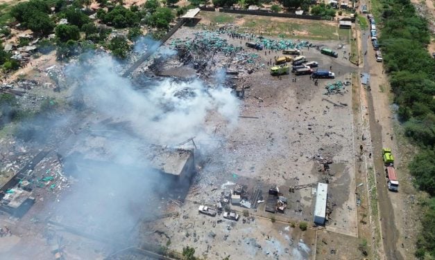 Confirman 20 heridos en explosión de fábrica de fuegos artificiales en Zulia