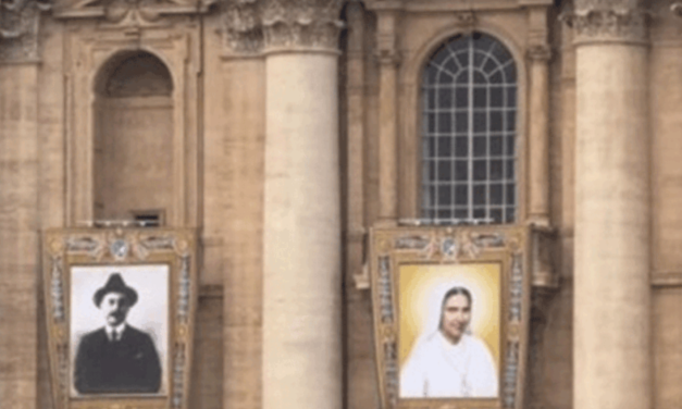 Imágenes de José Gregorio y Carmen Rendiles ya cuelgan en la Basílica de San Pedro