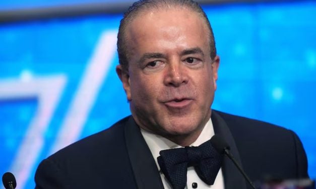 Guatemala destituyó al dueño de Miss Universo como cónsul honorario en México