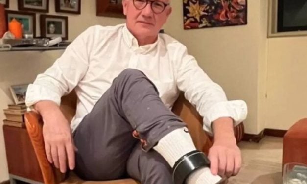 Rocha es grabado cada 3 horas para confirmar «casa por cárcel», denunció su esposa