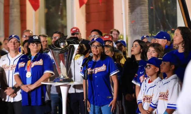 Delcy Rodríguez decretó el 17 de marzo como Día Nacional del Béisbol Venezolano