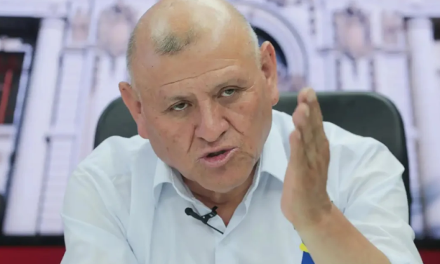 Murió candidato presidencial peruano Napoleón Becerra en un accidente de tránsito