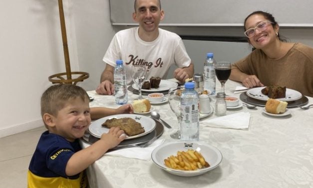 Nahuel Gallo recibió un trato «desgastante y doloroso» en prisión, denunció su esposa