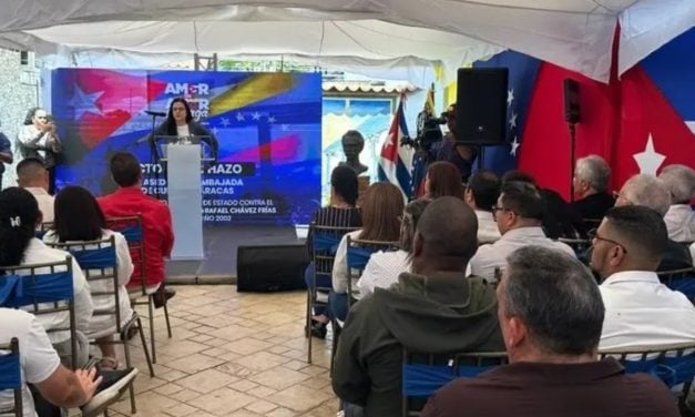 Chavismo conmemoró sucesos de abril de 2002 desde la Embajada de Cuba en Caracas