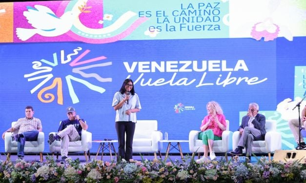 Delcy Rodríguez saludó la llegada del nuevo encargado de negocios de EE. UU.