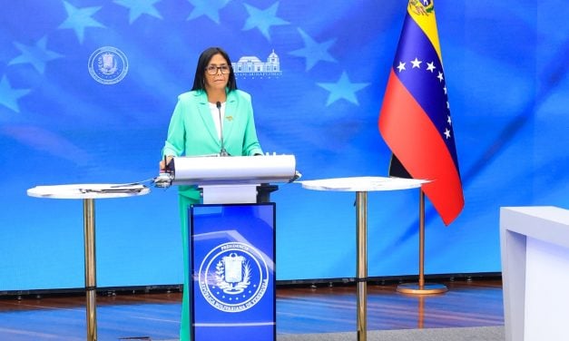 Delcy Rodríguez rechazó agresión contra Trump: «La violencia nunca será una opción»