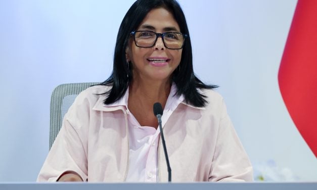 Delcy Rodríguez designó a Luis Pérez como nuevo presidente del BCV