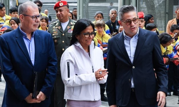 Delcy Rodríguez descartó planes de endeudamiento tras reanudar vínculos con el FMI