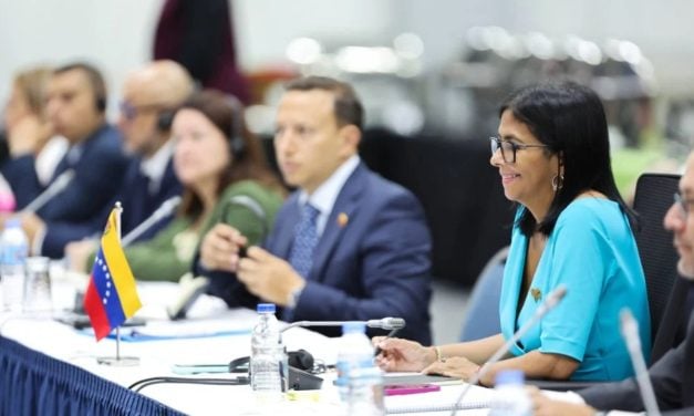 Venezuela y Barbados trazaron nuevos acuerdos de inversión petrolera y comercial