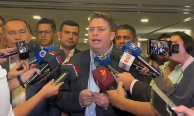 Fuerza Vecinal confirmó la renuncia del alcalde Darwin González a la organización