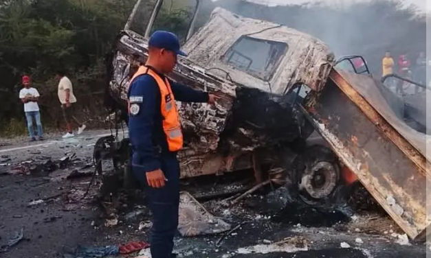Choque de vehículos de carga dejó 7 muertos en Lara