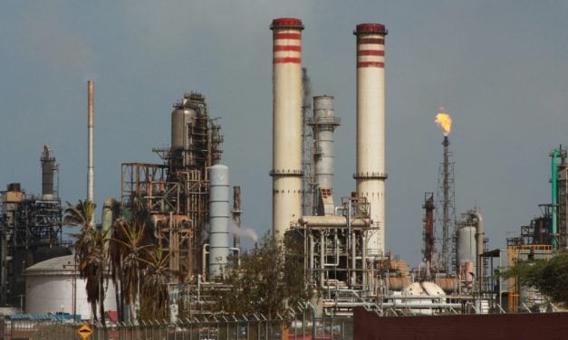 PDVSA controló un incendio en la unidad de craqueo de la refinería Cardón