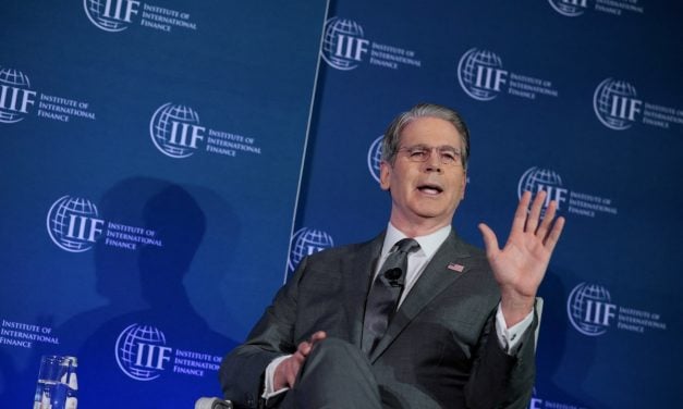 Secretario del Tesoro de EE. UU.: «El FMI está trabajando para reincorporar a Venezuela»