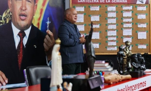 Cabello acusó a MCM de impulsar campaña por caso Víctor Quero