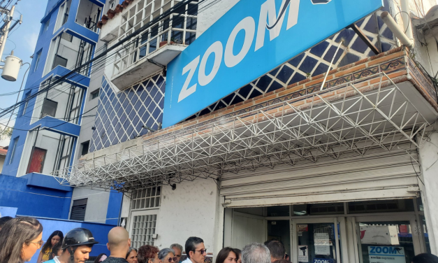 Zoom aclara que entrega de divisas en taquilla «depende de disponibilidad de efectivo»